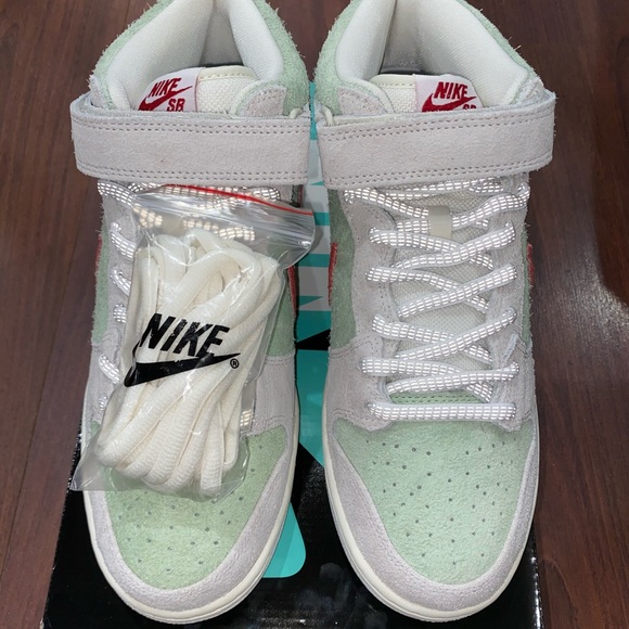 Nike Other - Nike SB Dunk Mid “White Widow”